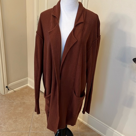 NWOT We The Free Sweater - Picture 2 of 10